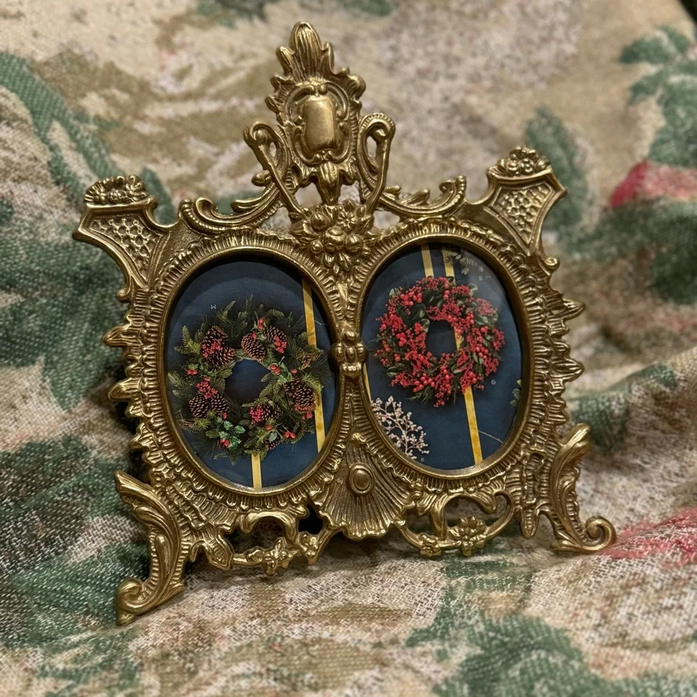 Vintage Victorian Style Brass Ornate Oval Double Photo Easel Picture Frame